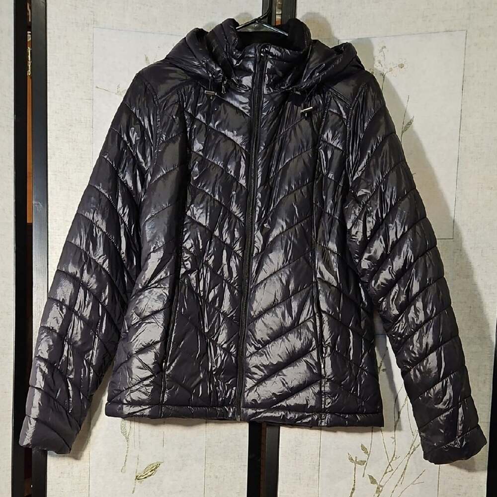 Tek Gear Black Quilted Puffer Jacket with Hood